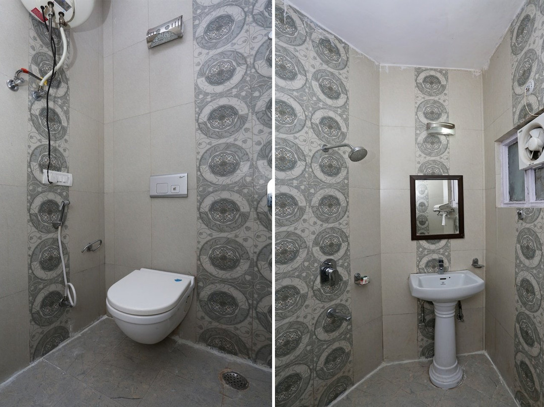 OYO 27838 R L Palace Hotel主图