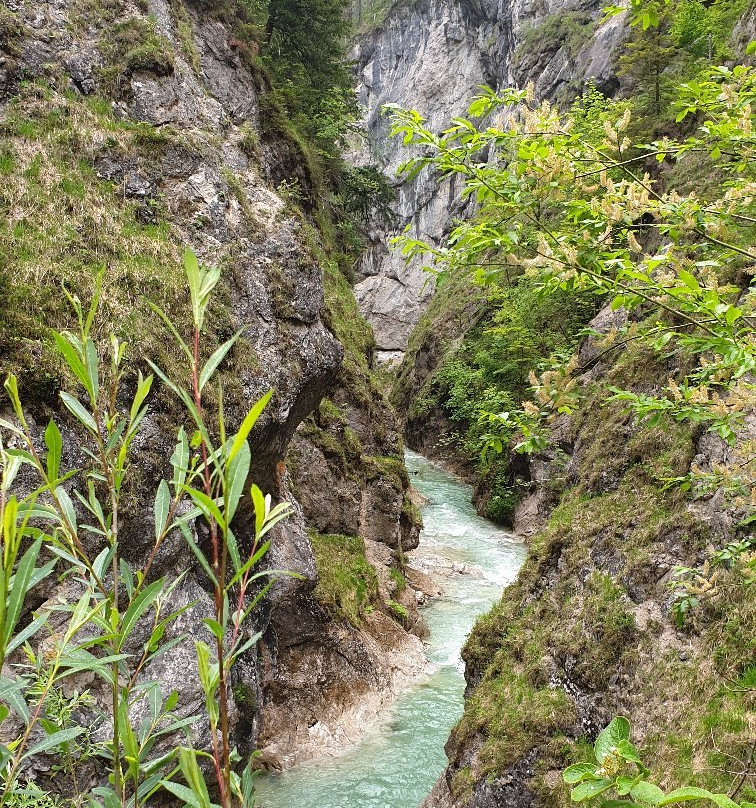 Tischofer Hoehle-库夫石必去景点