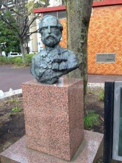 Seabolt Statue-Tsukiji必去景点