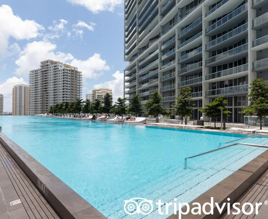 迈阿密W酒店主图