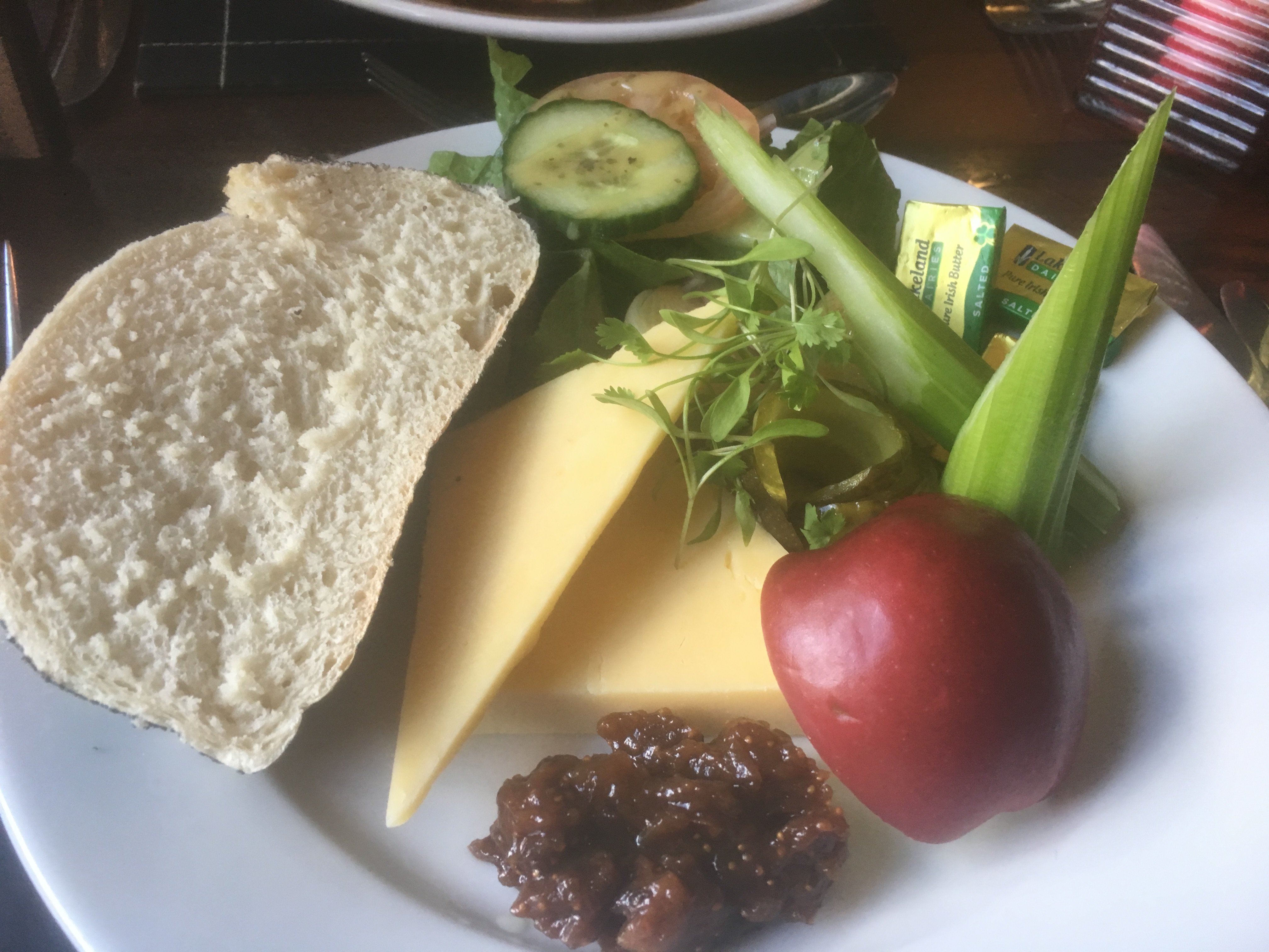 The Leather Bottle-餐饮