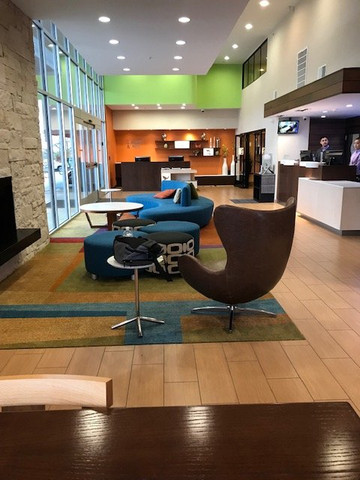 洛杉矶罗斯米德费尔菲尔德客栈主图