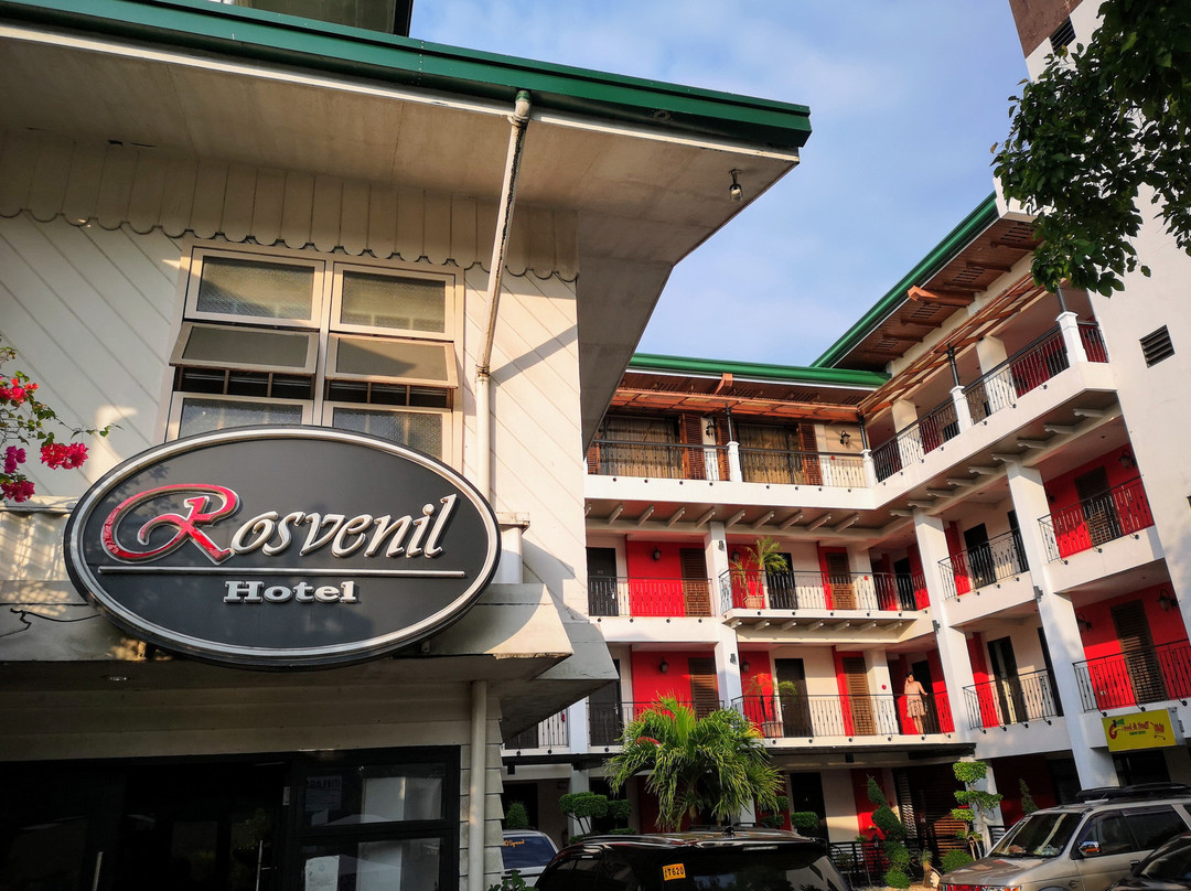 Rosvenil Hotel主图