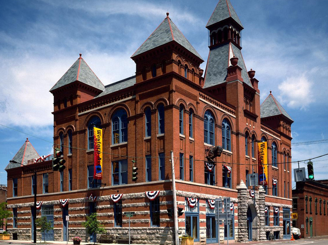 埃尔迈拉江景假日酒店主图