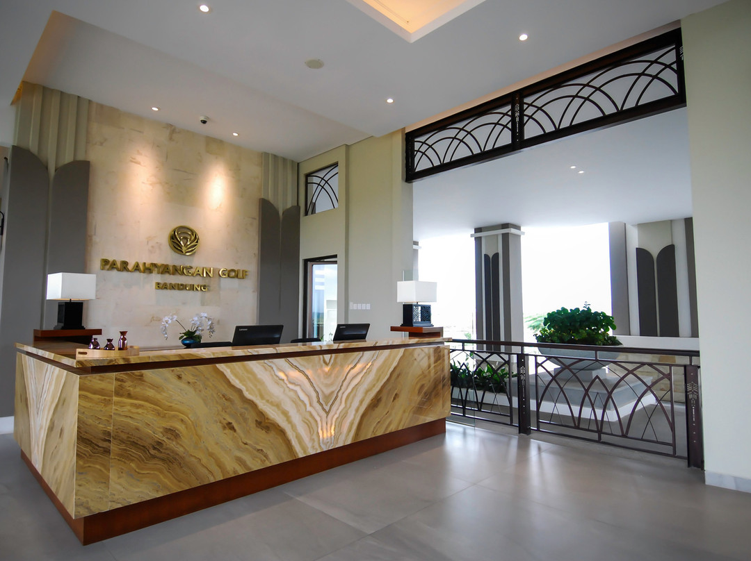 Parahyangan Golf Bandung-万隆必去景点