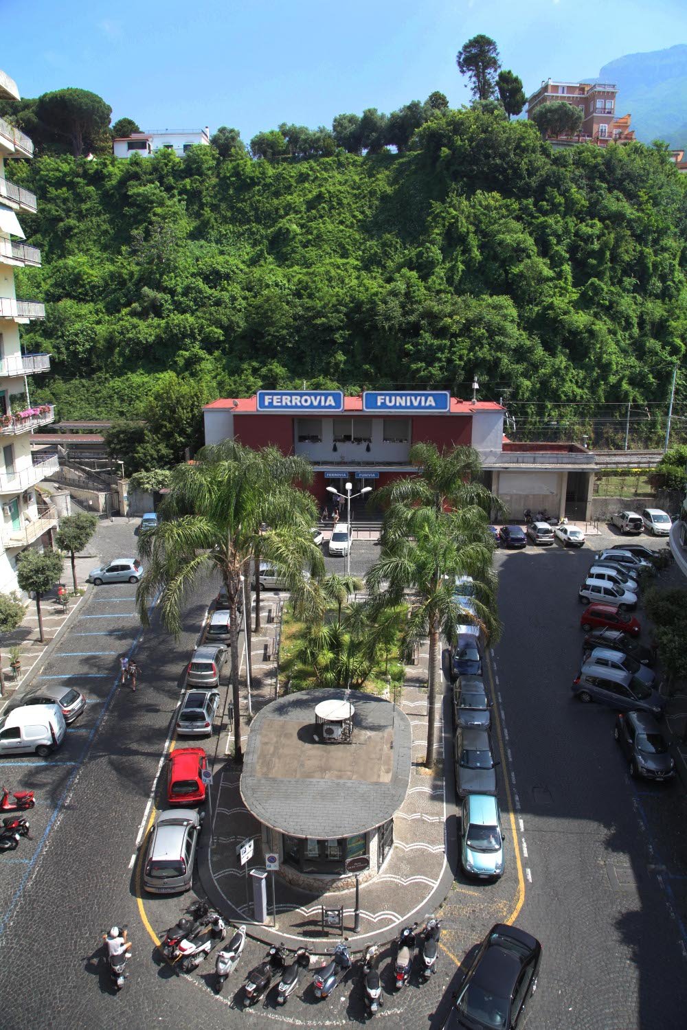 Hotel Desio-官方