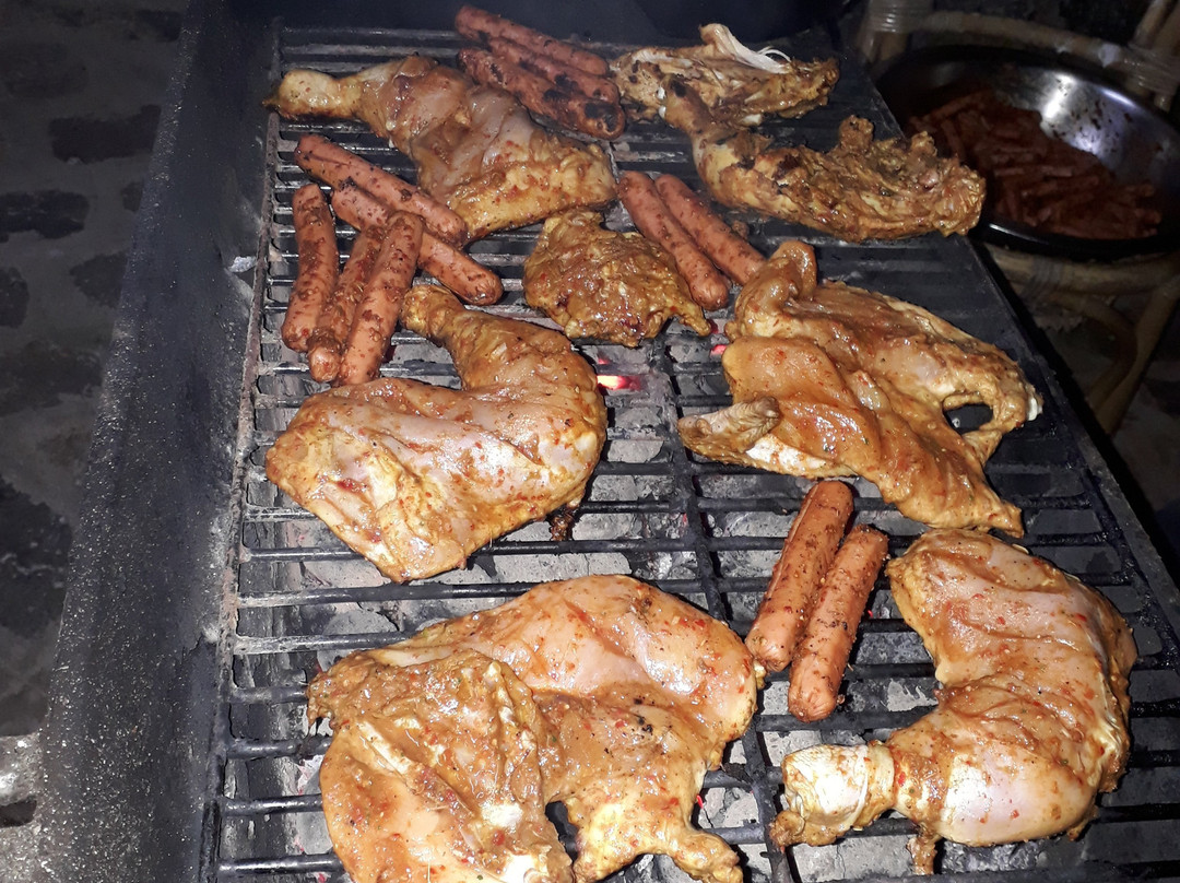 Castlereigh Holiday Bungalow主图