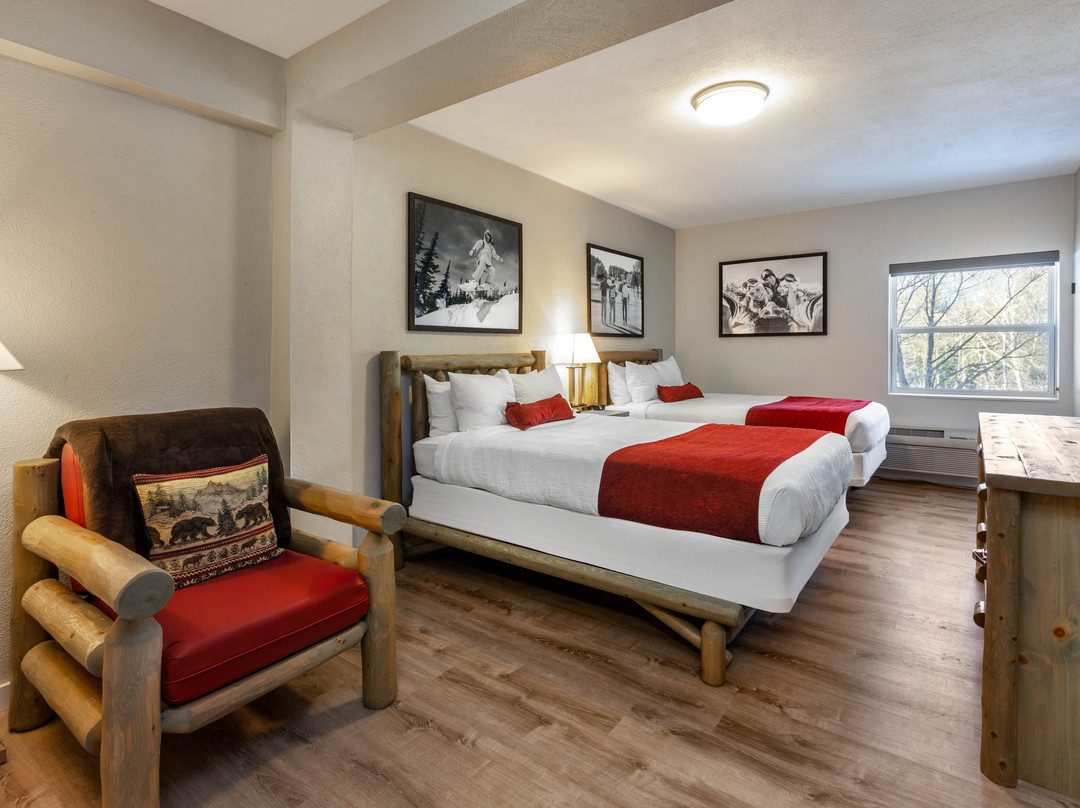 Pine Mountain Ski & Golf Resort主图