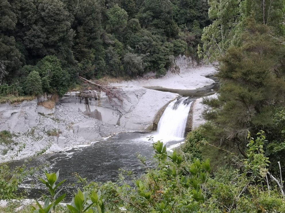 Raukawa Falls-Ohau必去景点