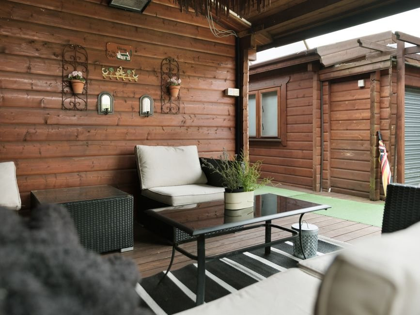 The White House主图