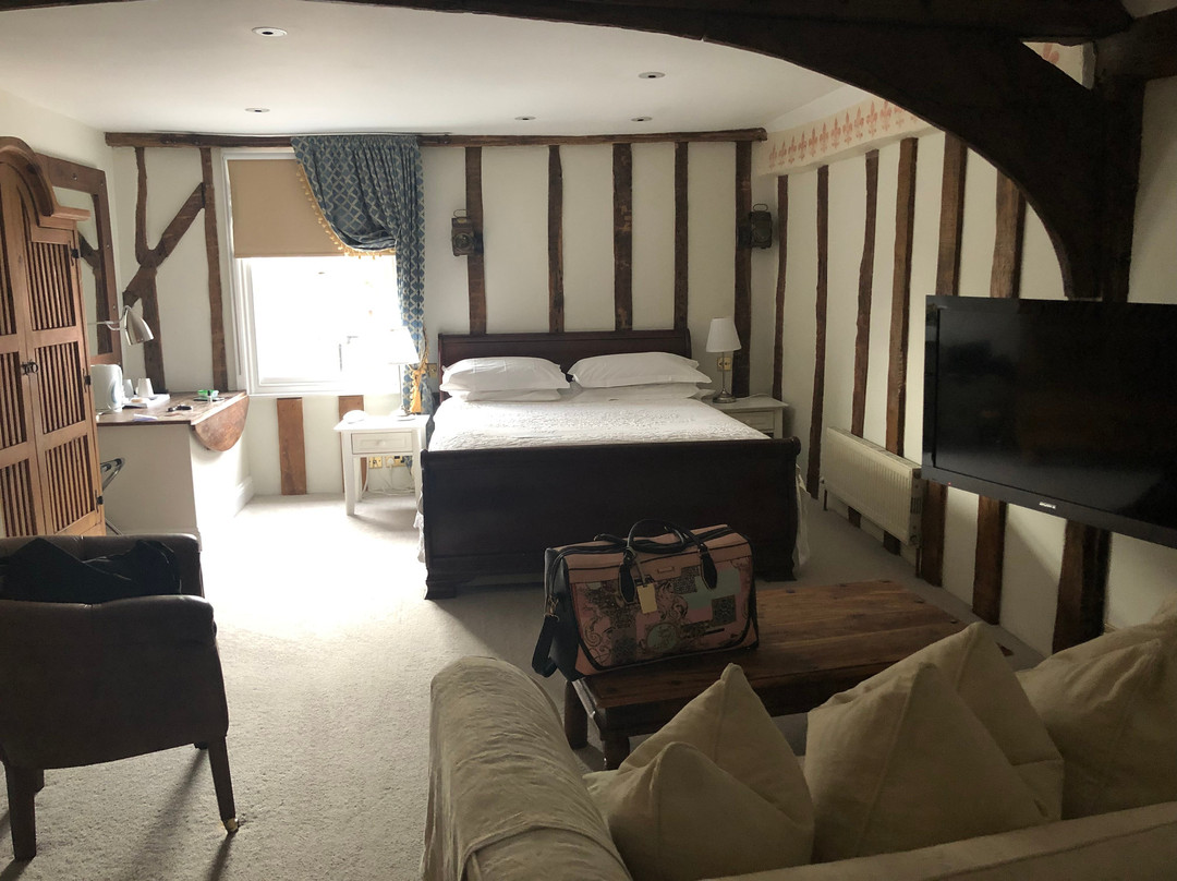 The Bell Inn Hotel主图