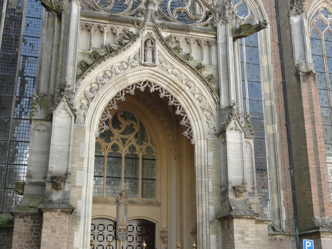 Rijksmonument Walburgiskerk Zutphen-Zutphen必去景点