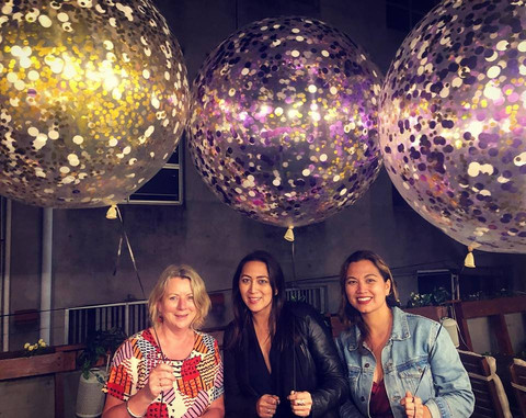 Classes with Glasses-悉尼必去景点