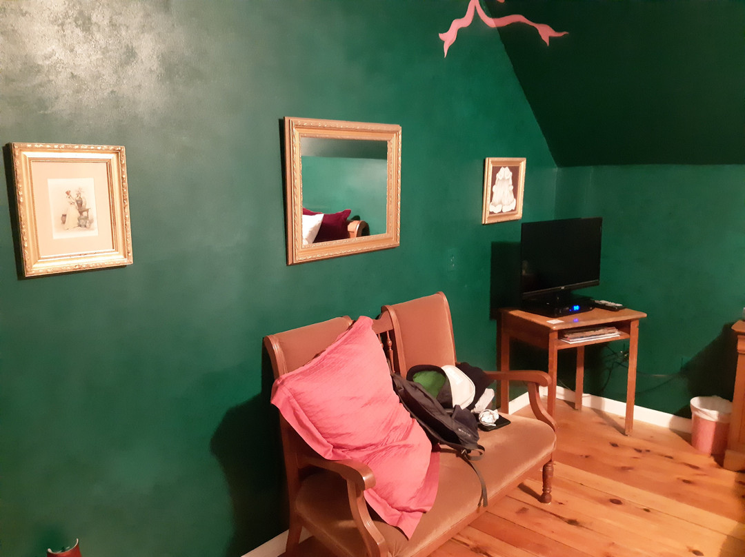 Emily's Place Bed And Breakfast主图