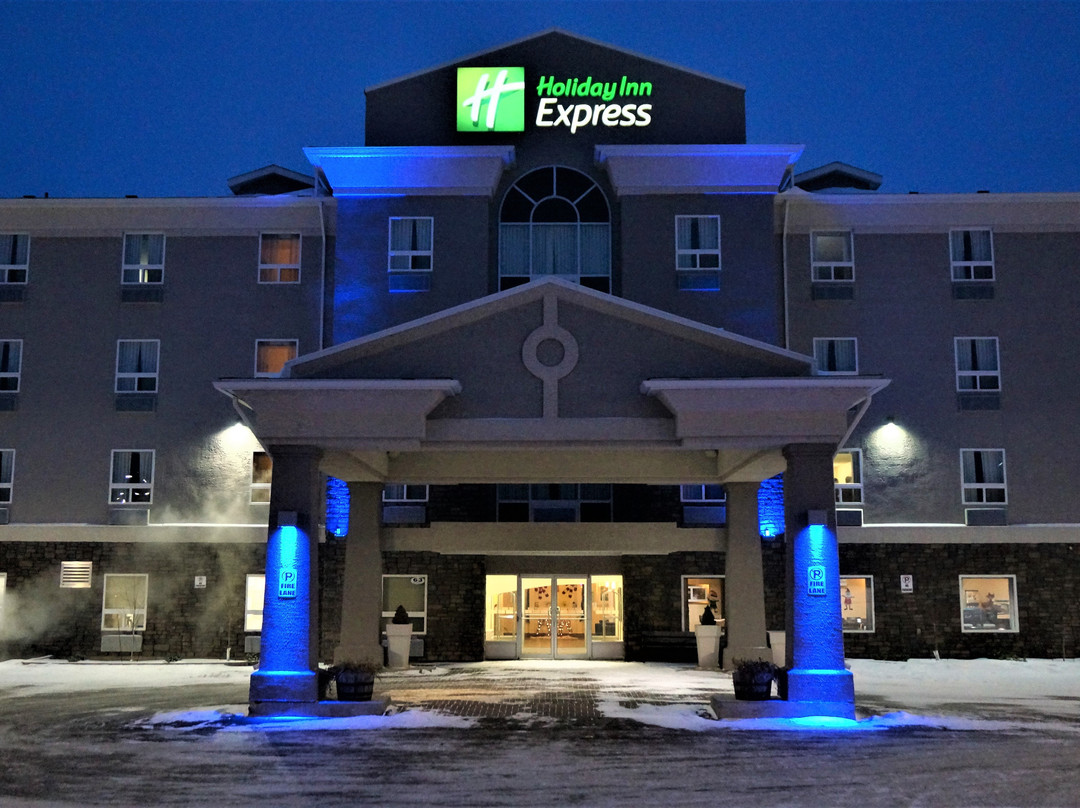 Holiday Inn Express Yorkton East By IHG主图