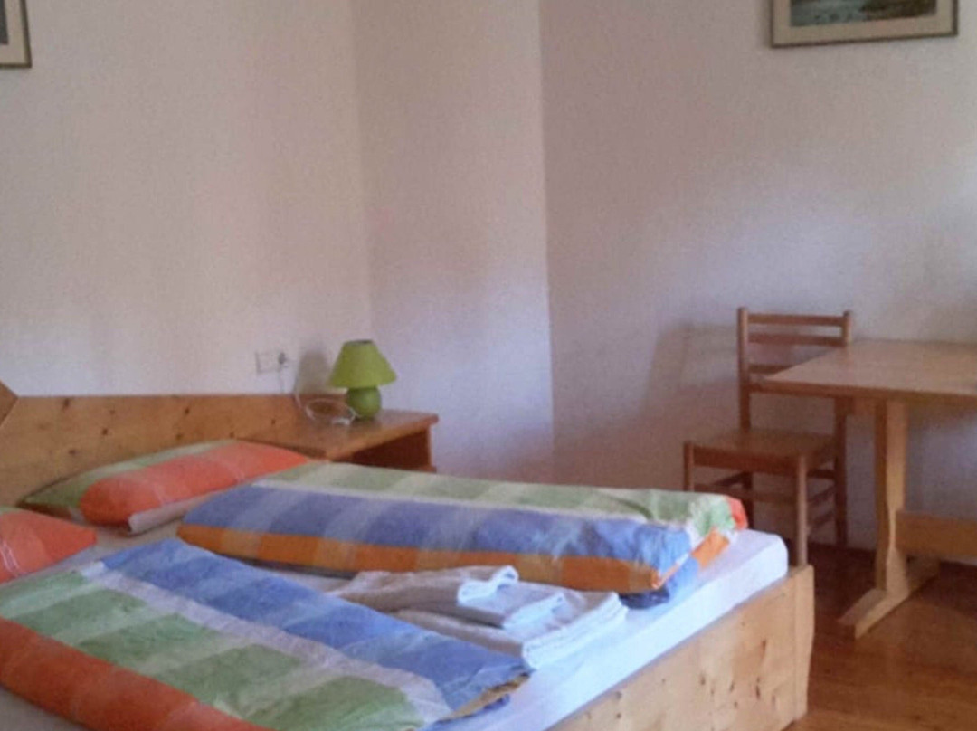 Magre sulla strada del vino酒店住宿-Hotel Zur Kirche