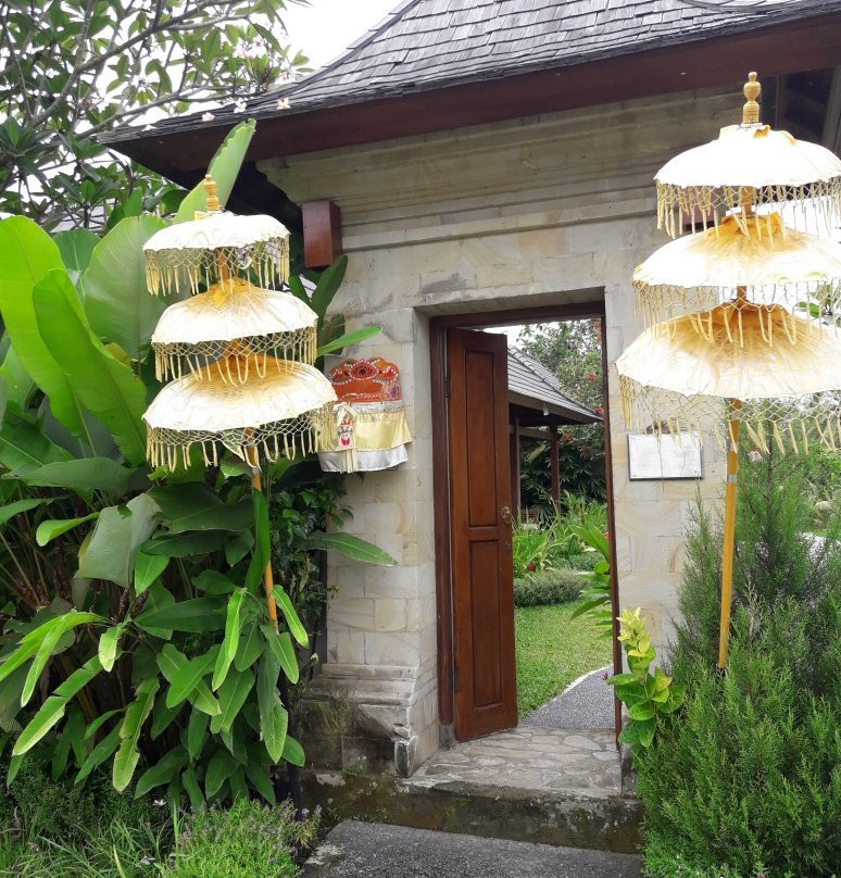 Puri Raya Villa主图