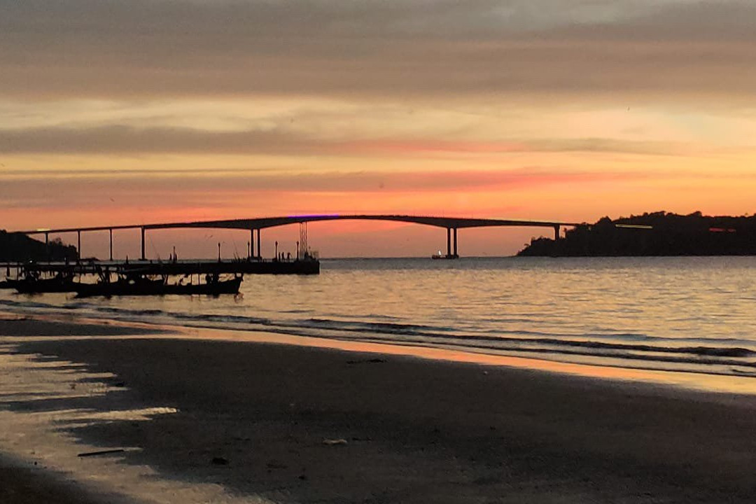 IDN Pub & Bar-西哈努克必去景点