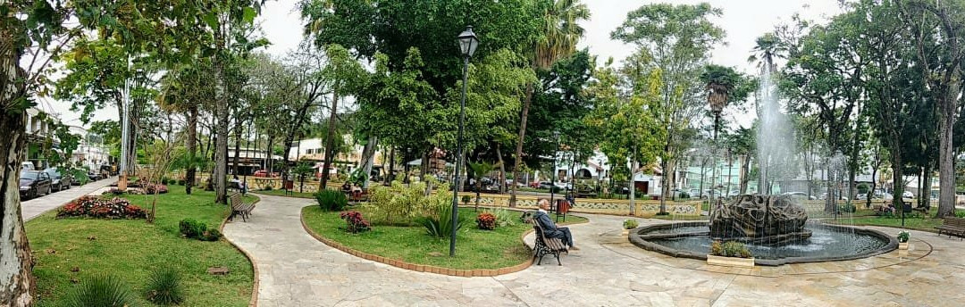 Praça 16 de Setembro-Caxambu必去景点