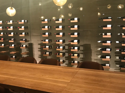 Your Driver-基洛纳必去景点