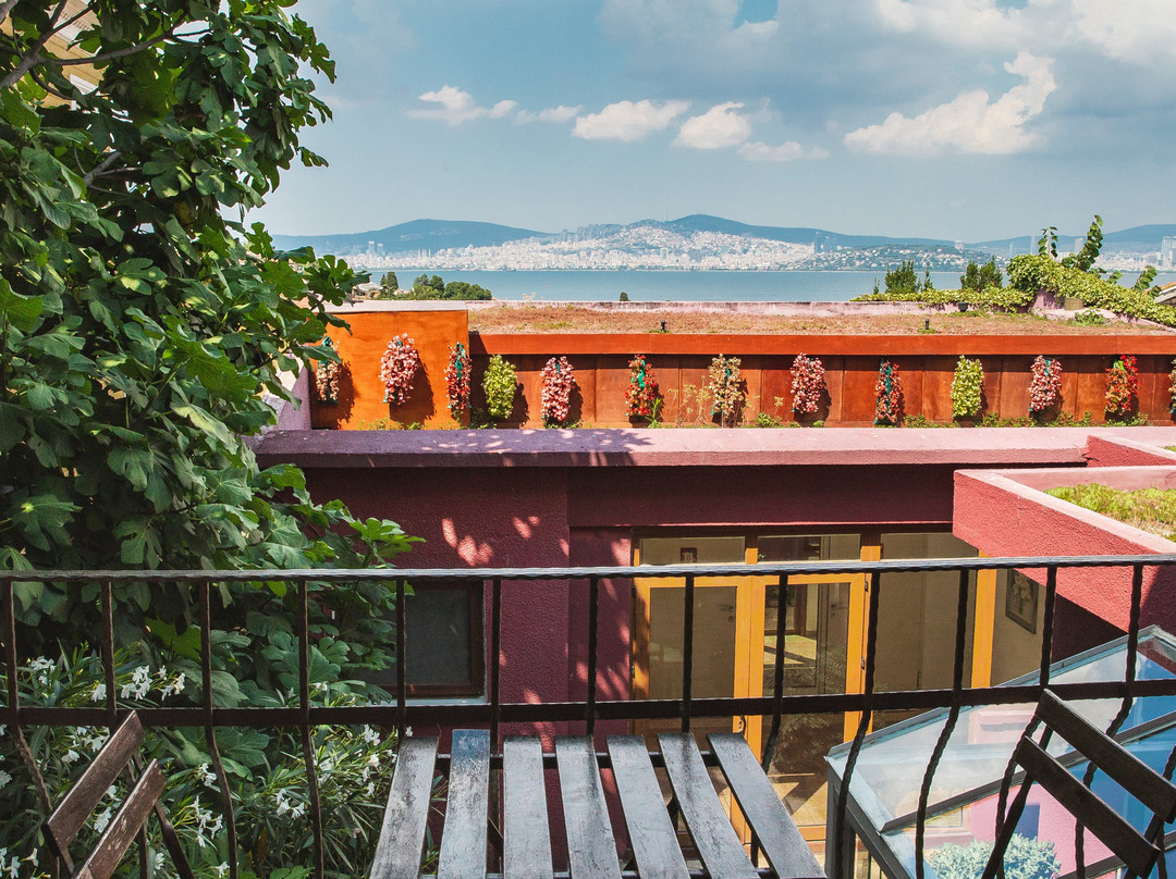 里索拉旅馆主图