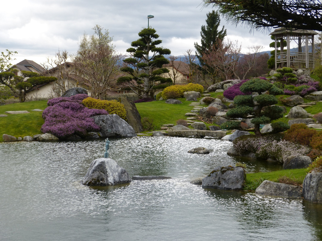 Au Paradiz'en-Chatillon-en-Michaille必去景点