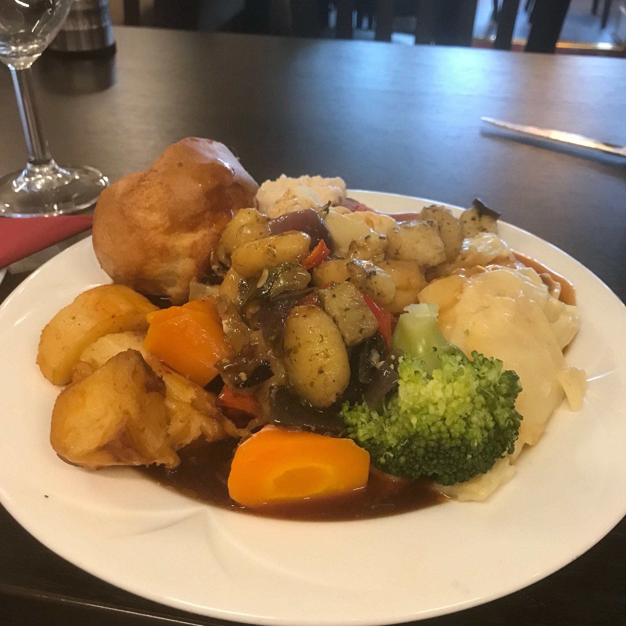 Ailean Chraggan-餐饮