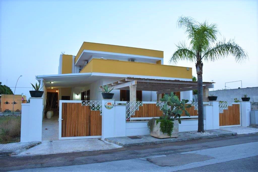 Botrugno酒店住宿-Sole del Salento B&B