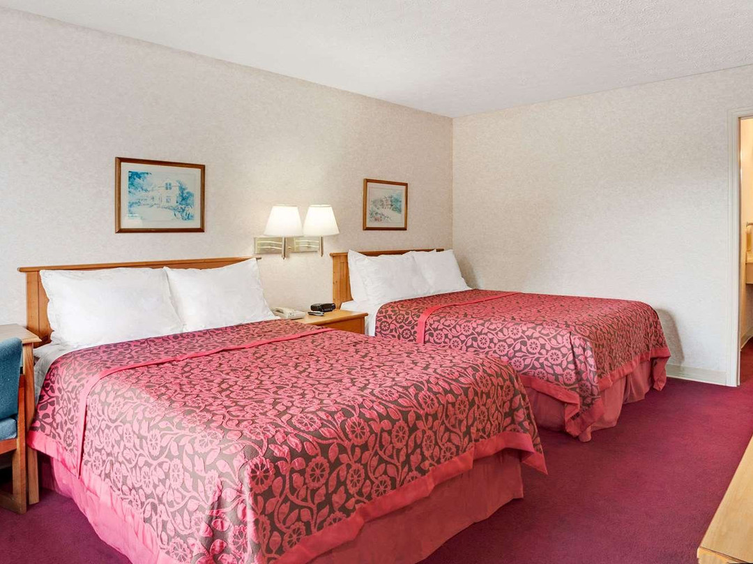 Days Inn I-24 West主图