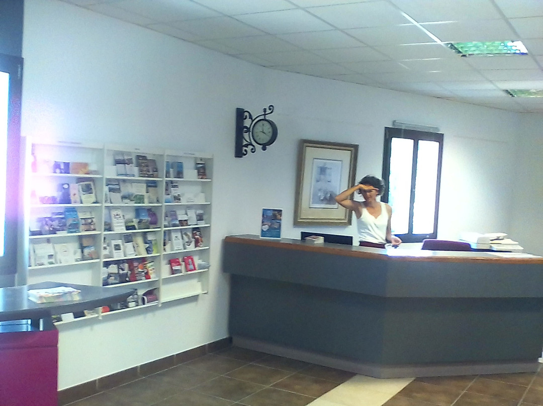 Office de Tourisme Destination Luberon | Lourmarin景点图片