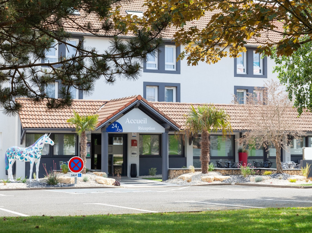 基里亚德尼奥特酒店主图