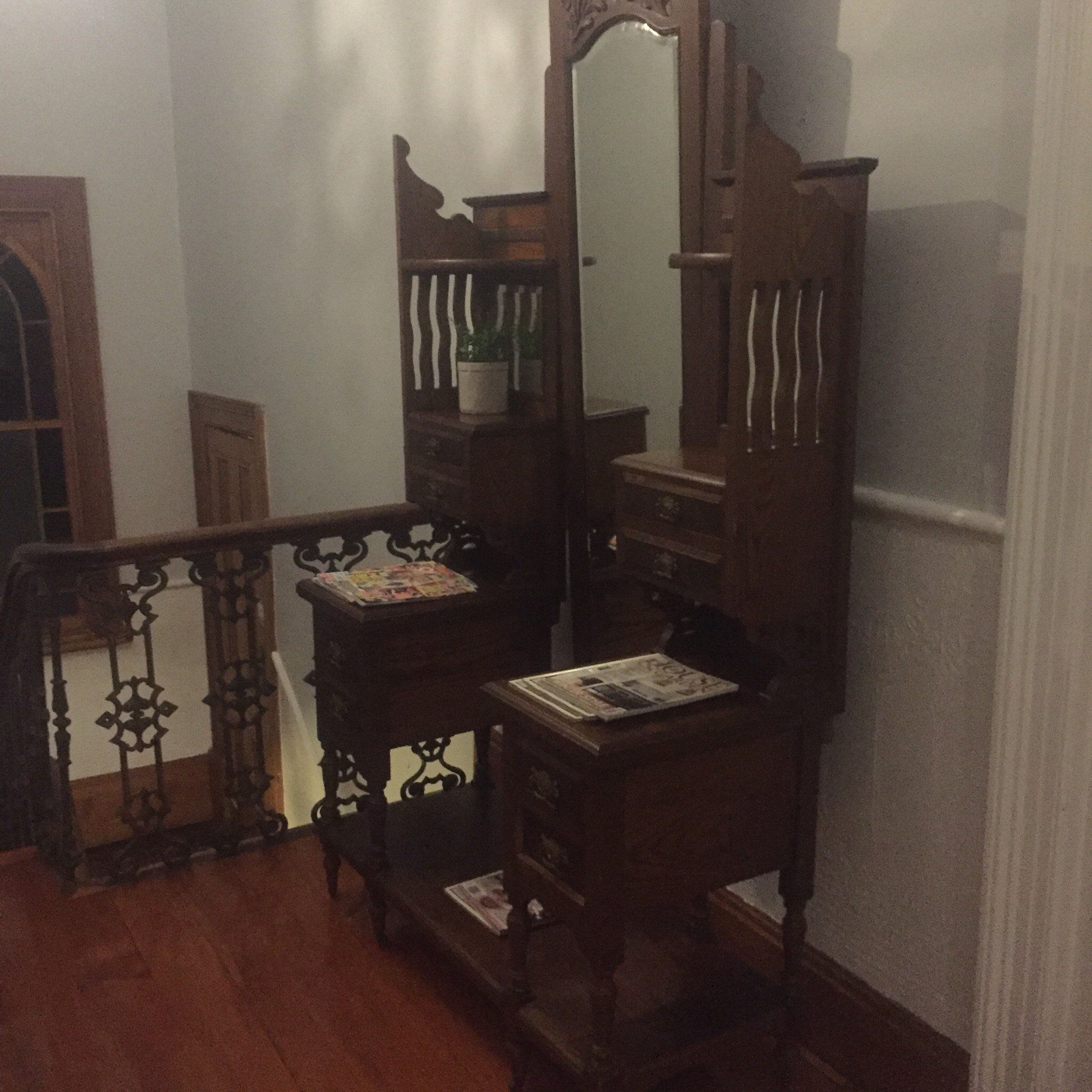The Dragonfly Inn-官方