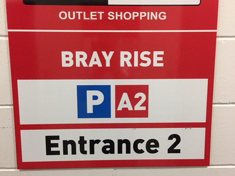 Dress Smart-奥尼洪加必去景点