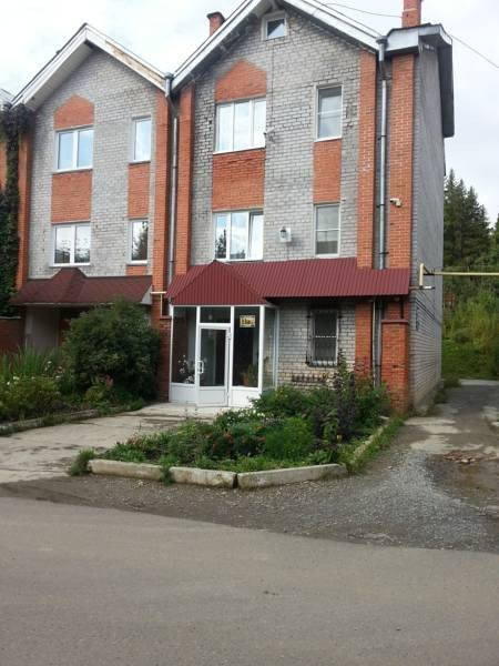 Puteshestvennik Guest House主图