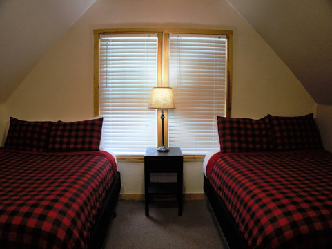 薛佛湖村酒店主图