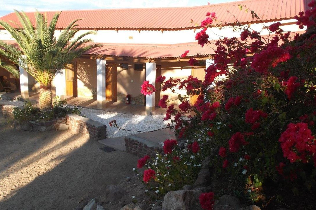 Ukuib Guest Farm and Camping