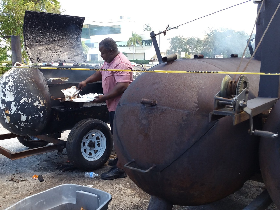 Jones Old School BBQ