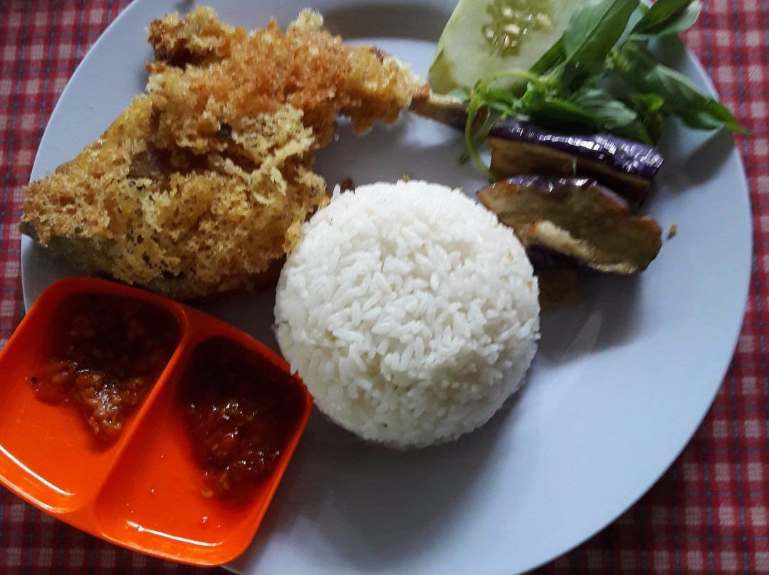 Bebek Gong Tali Bambu