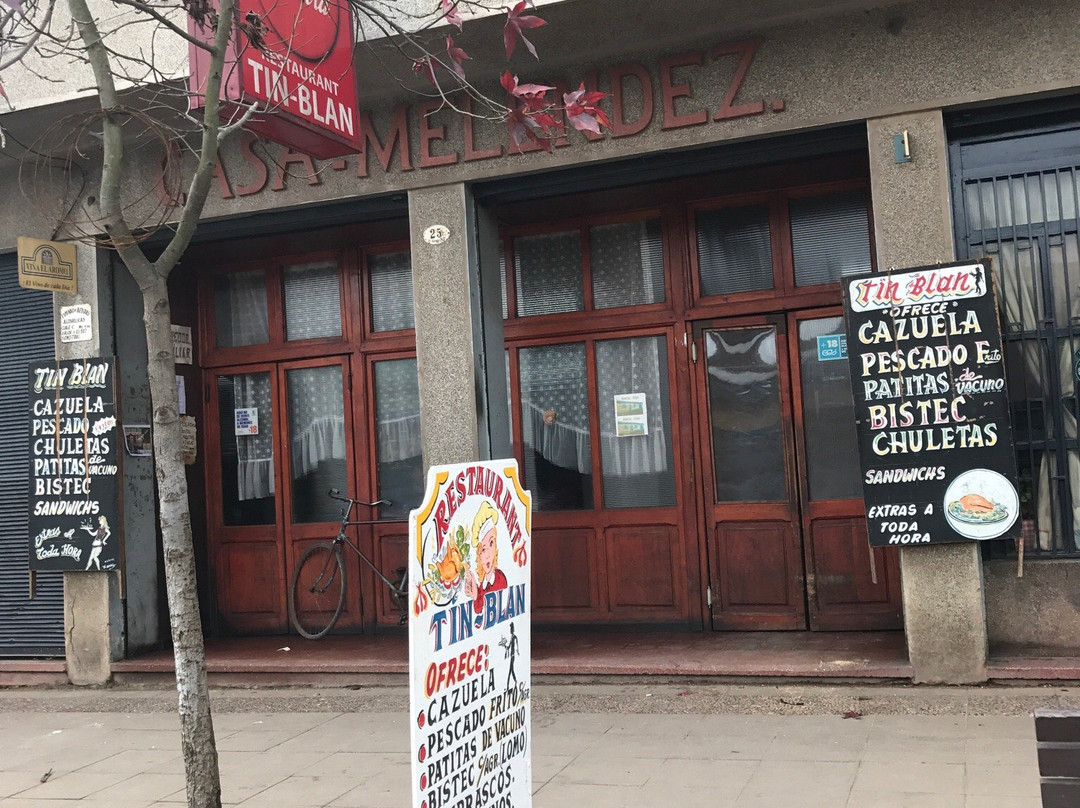 Los Quenes餐馆和美食-Restoran Tin Blan - Casa Melendez