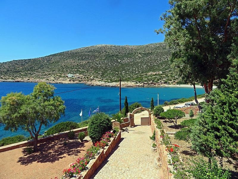 Louiza Apartments
