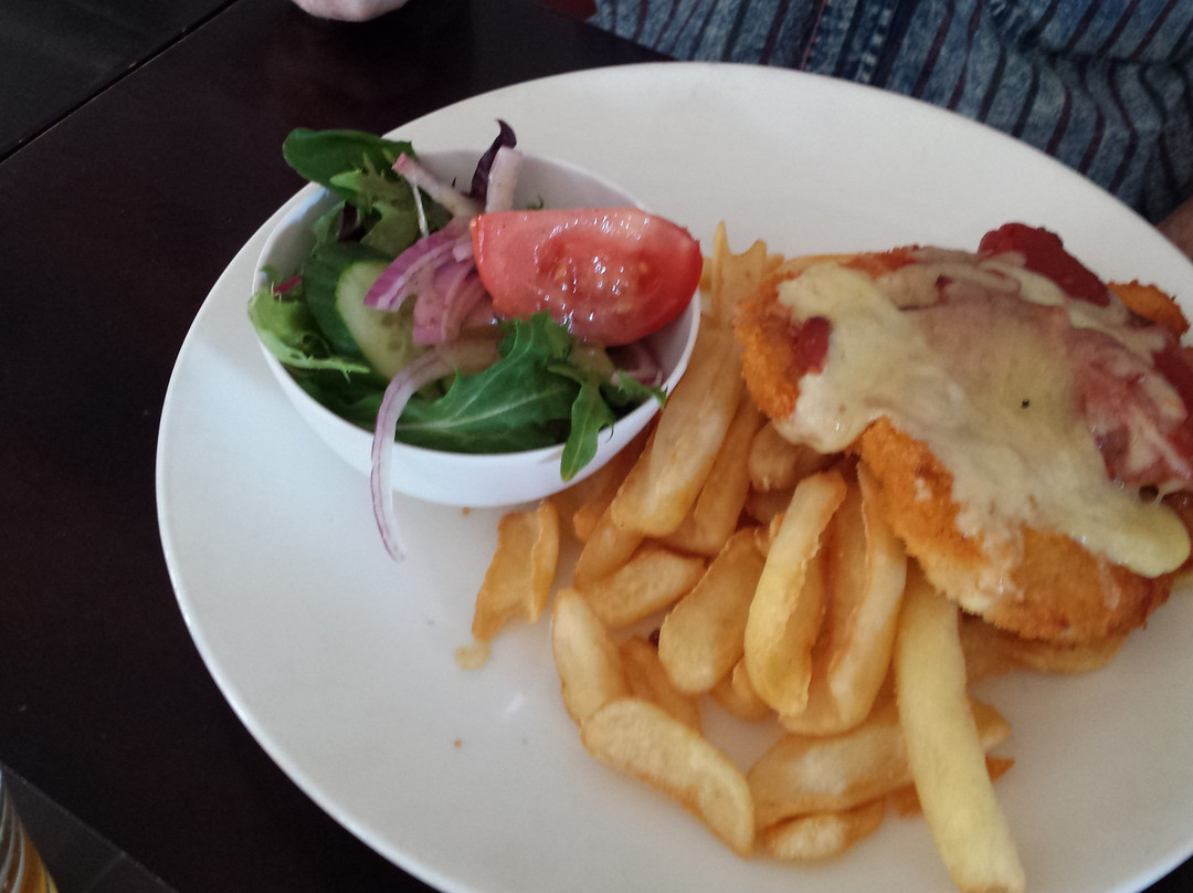 Bensville餐馆和美食-Kincumber Hotel