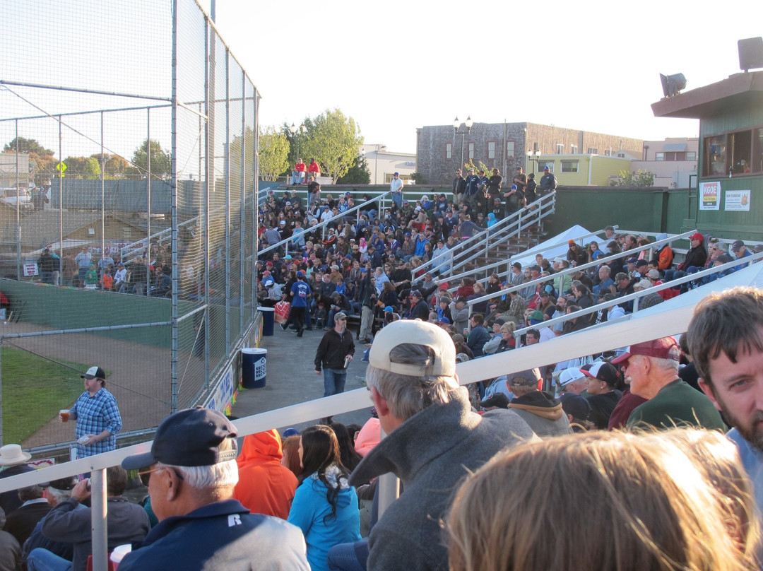 Humboldt Crabs Baseball景点图片