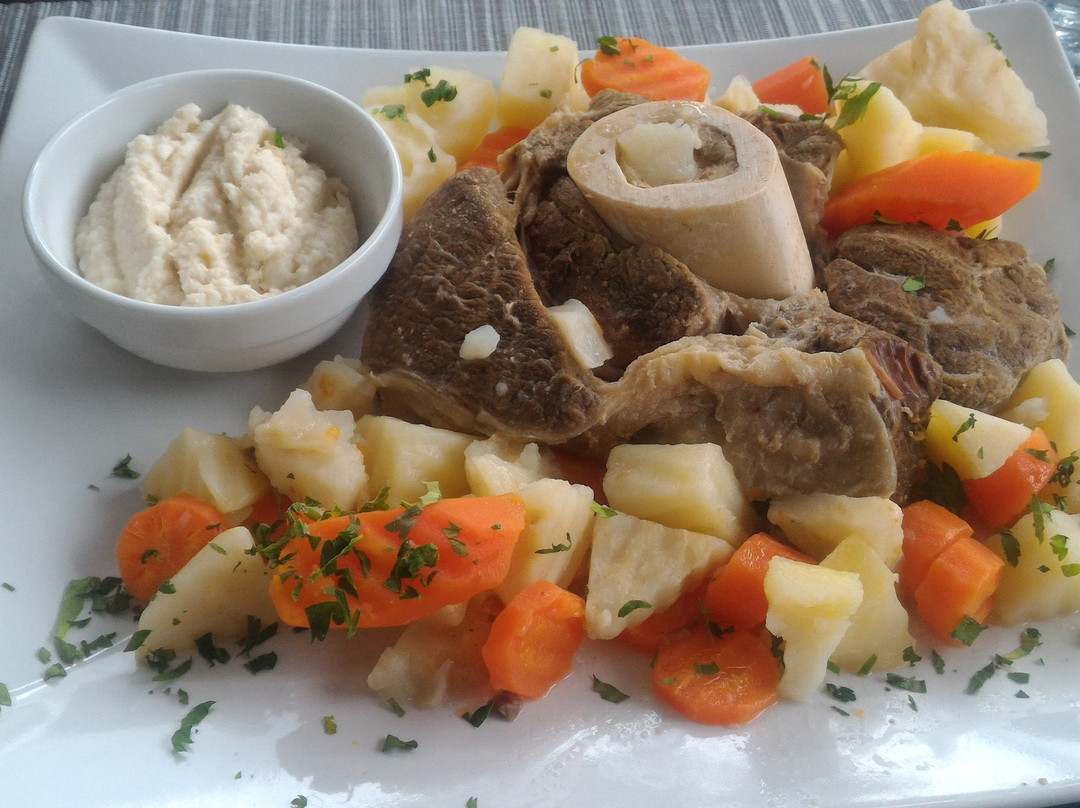 Cernica餐馆和美食-Xanadu