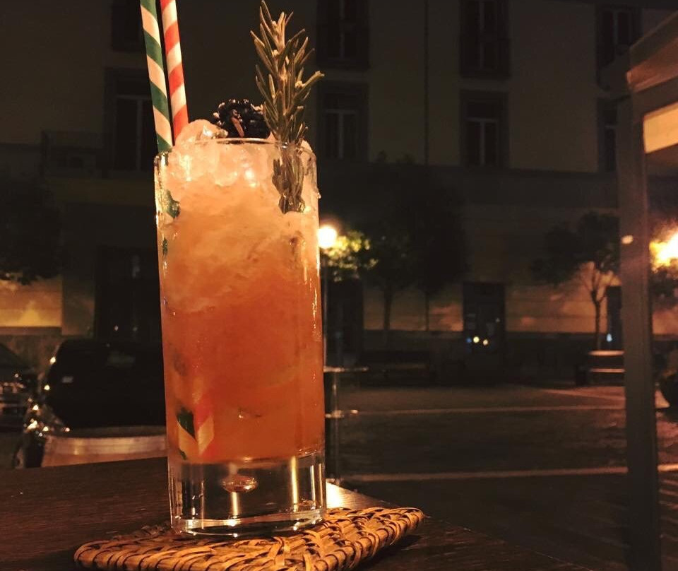 Speakeasy Cocktail bar景点图片