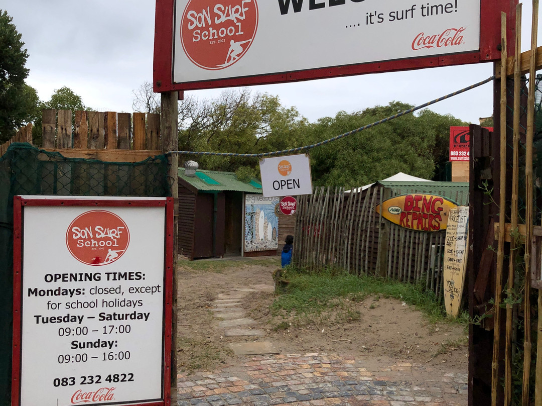 Son Surf School Strand-斯特兰必去景点