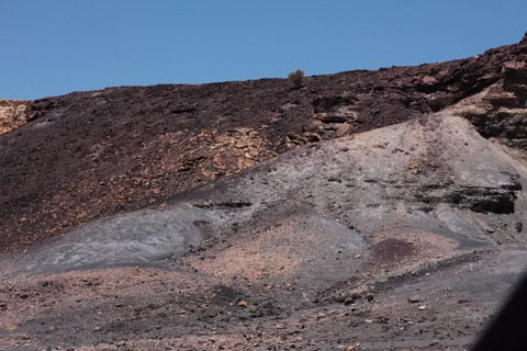 Burnt Mountain-Kamanjab必去景点
