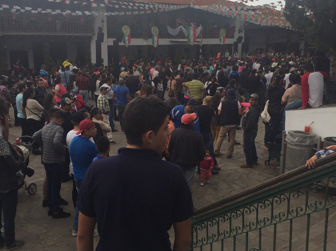 Plaza Municipal Jose Parres Arias-Mazamitla必去景点