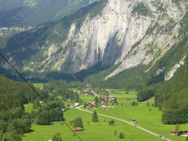 Lauterbrunnen Village景点图片