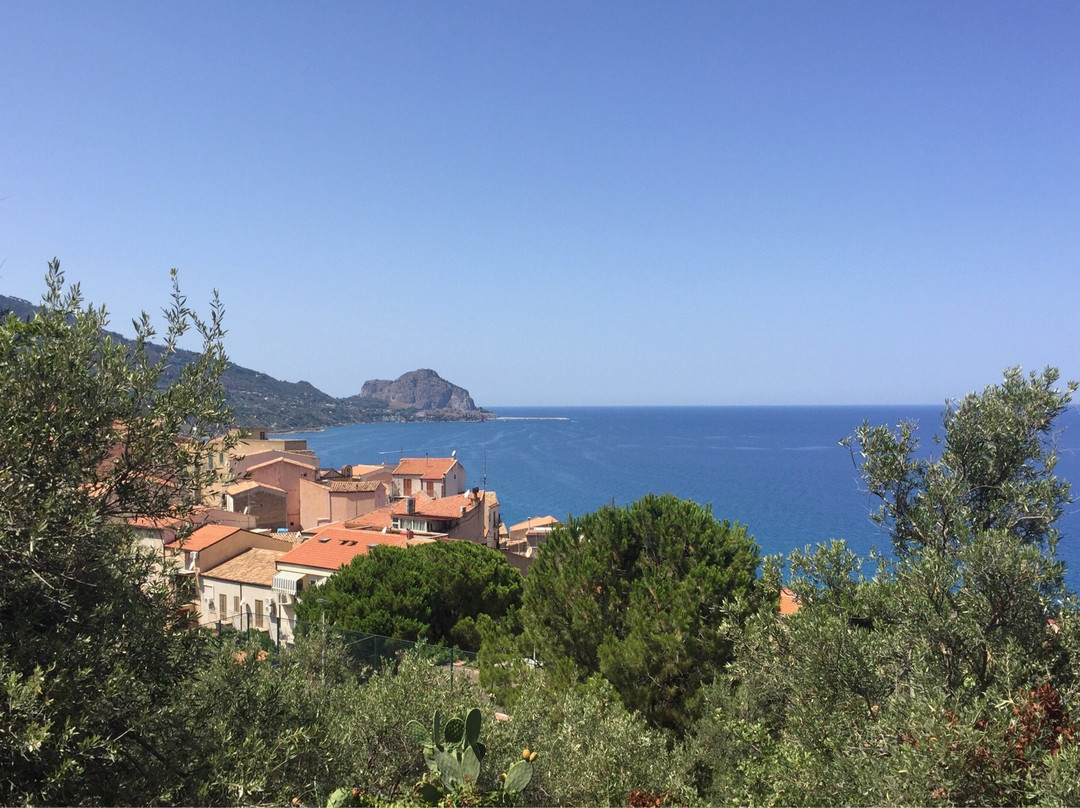 Villaggio di Sant Ambrogio景点图片