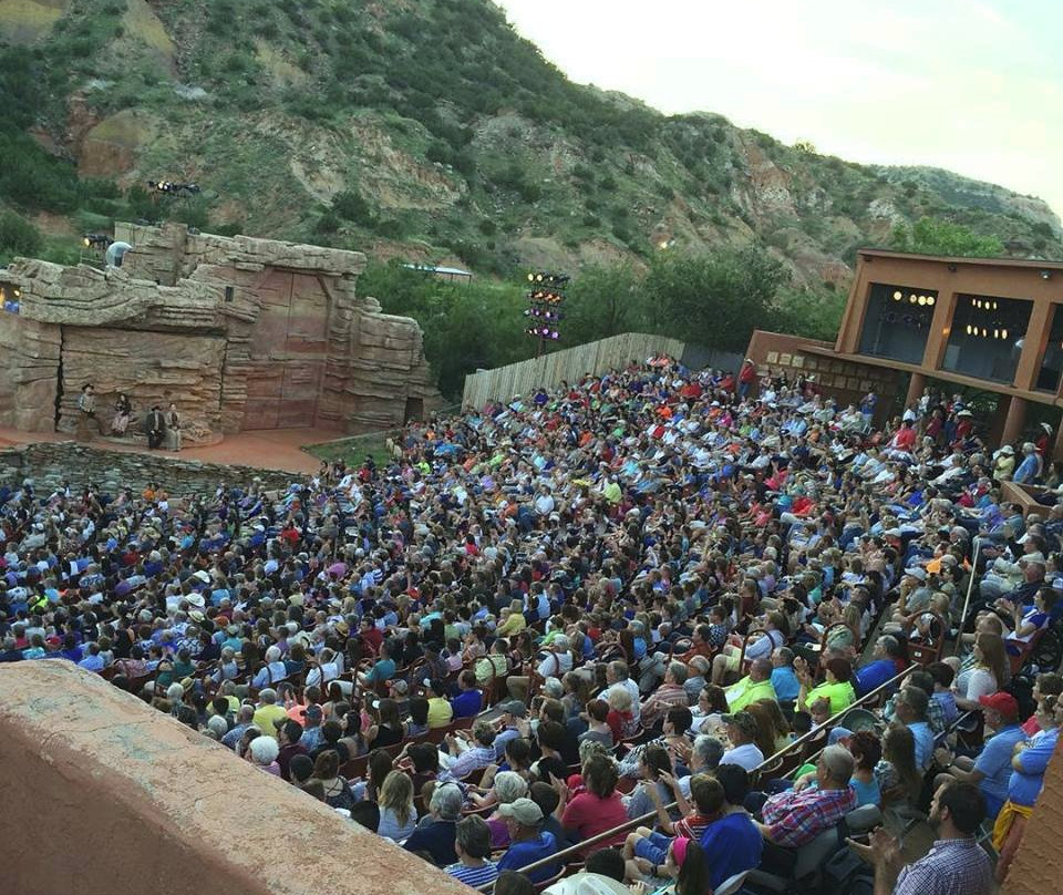 Pioneer Amphitheatre-Canyon必去景点